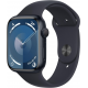 Apple Watch Series 9 (GPS, 45 mm) – Midnight-Aluminiumgehäuse mit M/L Midnight-Sportarmband