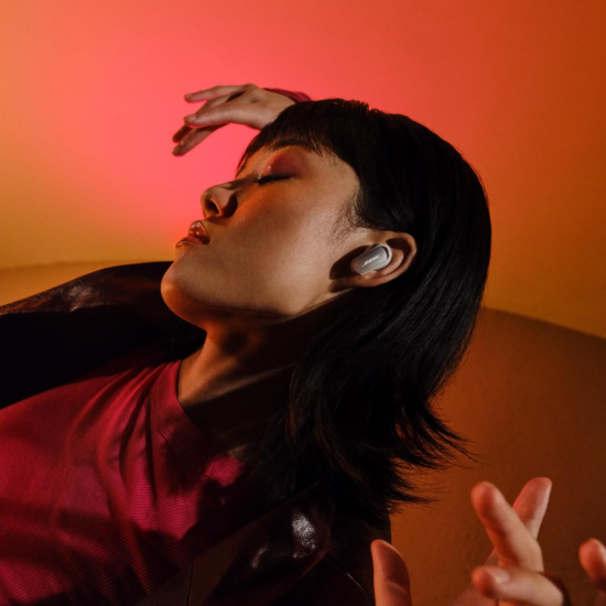 Bose QuietComfort Ultra Earbuds - Kabellose Ohrhörer mit Geräuschunterdrückung und räumlichem Audio (White Smoke) Bose QuietComfort Ultra Earbuds - Kabellose Ohrhörer mit Geräuschunterdrückung und räumlichem Audio (White Smoke)